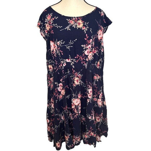 Torrid Women’s NAVY BLUE PINK Floral Cap Sleeve Flowy Dress Plus Sz 3X - Picture 1 of 11